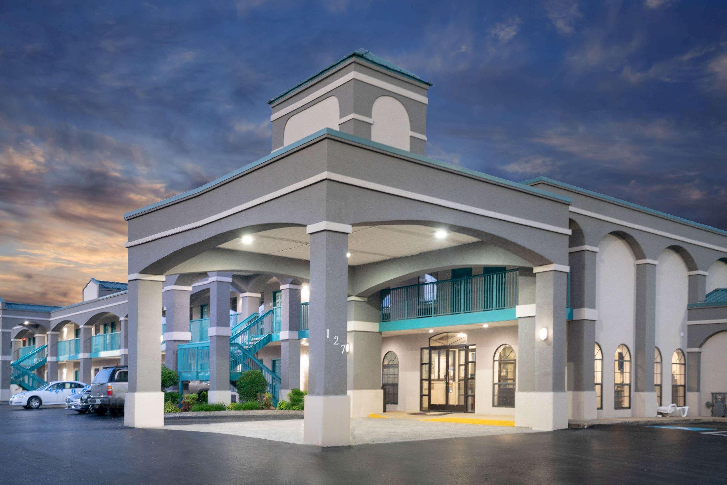 Hotel Super 8 By Wyndham Murfreesboro Exterior foto